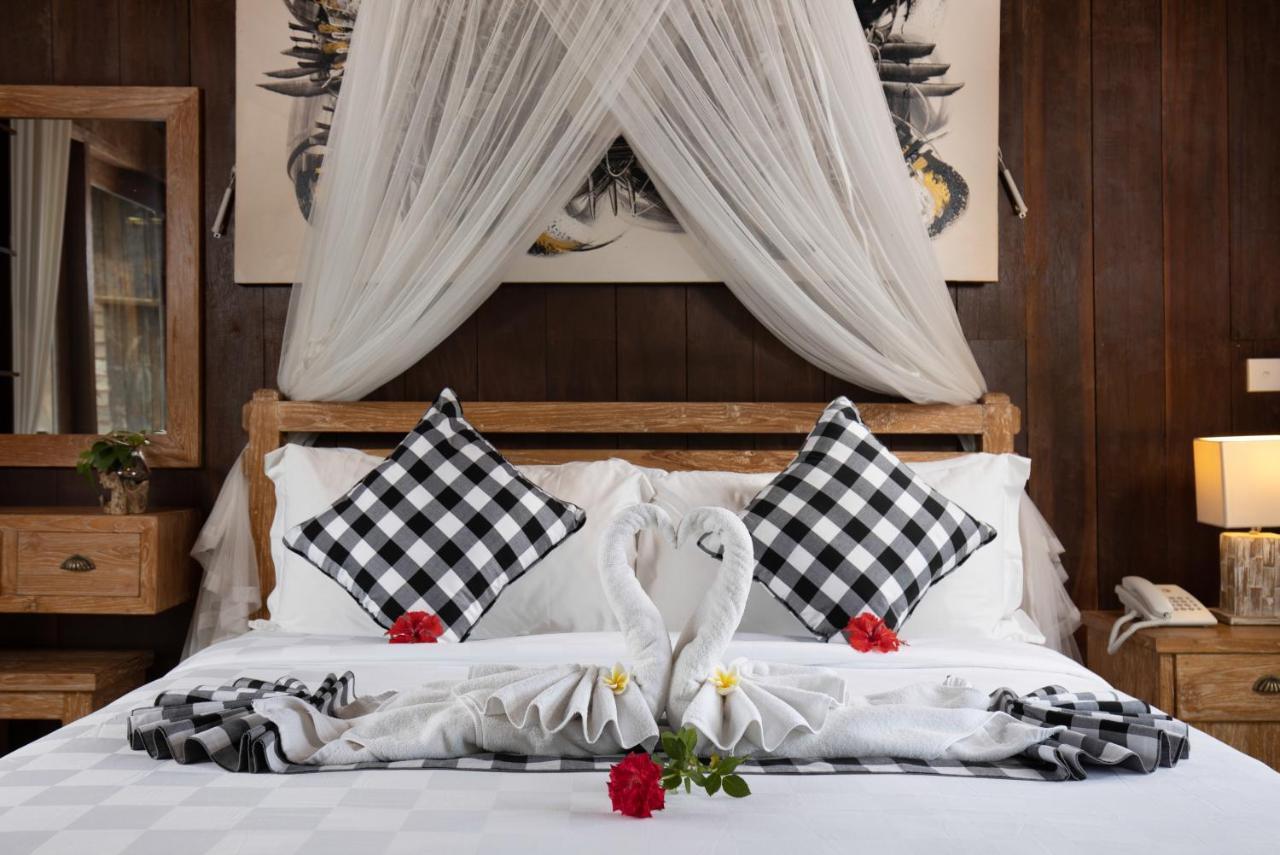 Abian Taksu Suite & Villas テガララン エクステリア 写真