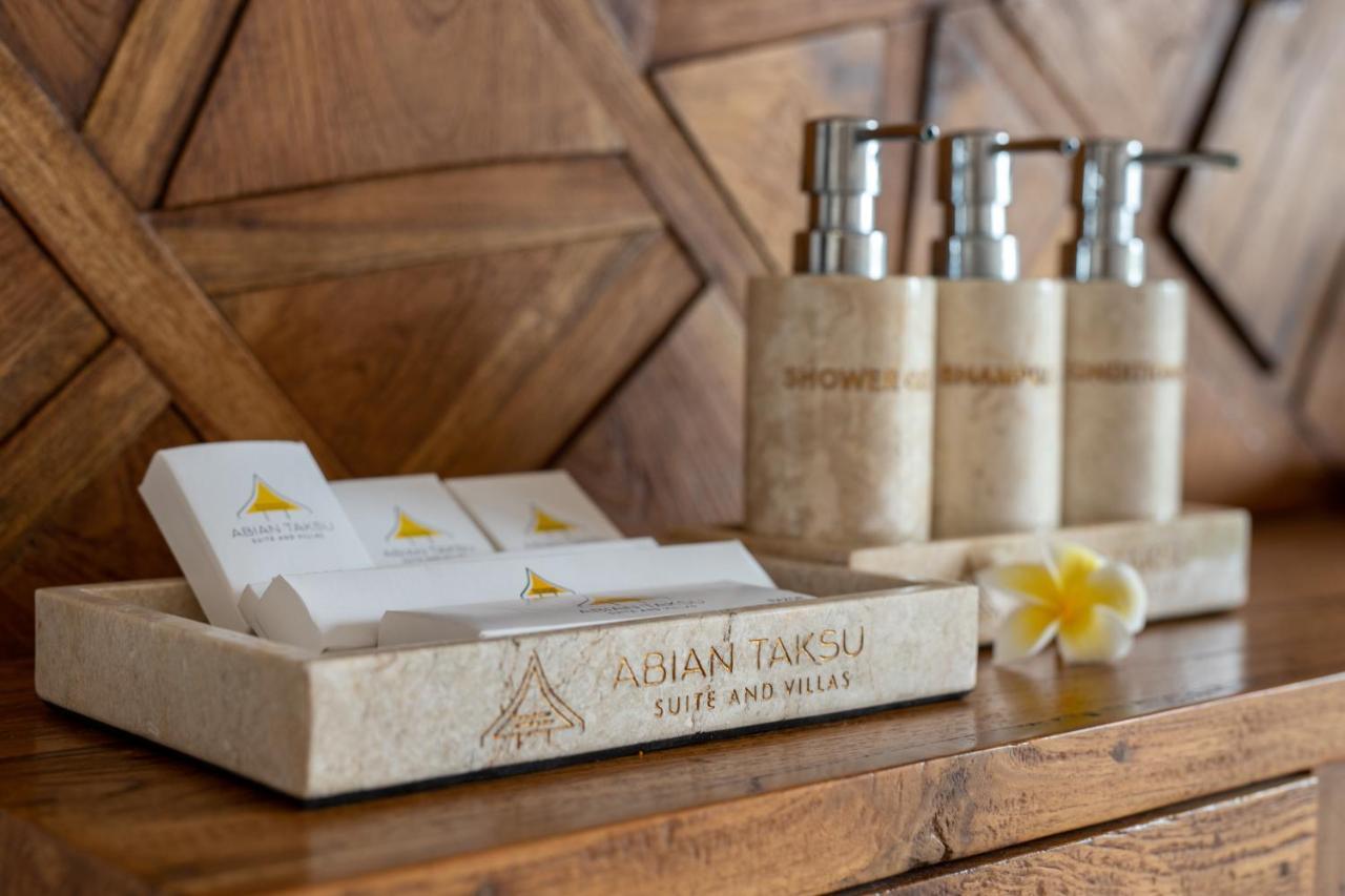 Abian Taksu Suite & Villas テガララン エクステリア 写真