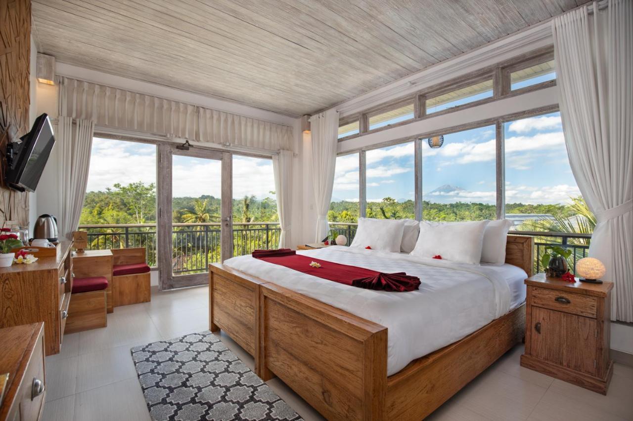 Abian Taksu Suite & Villas テガララン エクステリア 写真